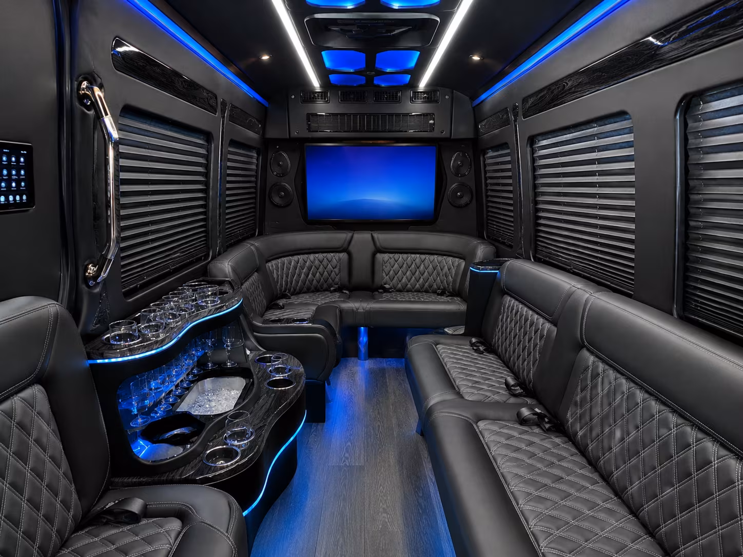 buses to hollywood bowl and la venues for victorville groups