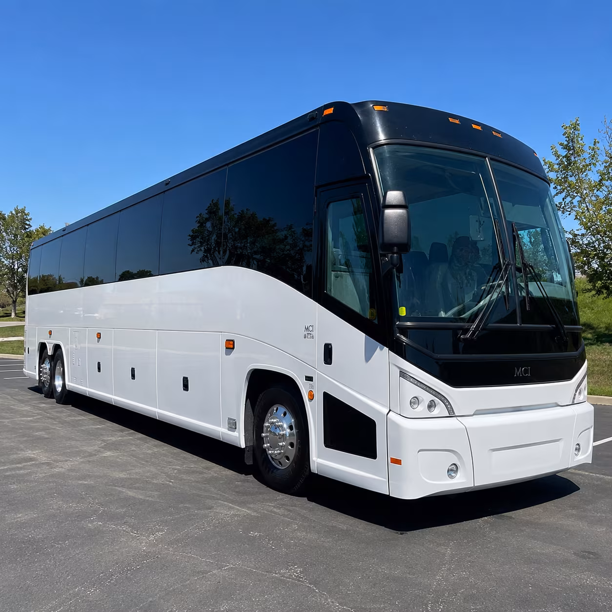 charter bus shuttles between victorville and fort irwin national training center
